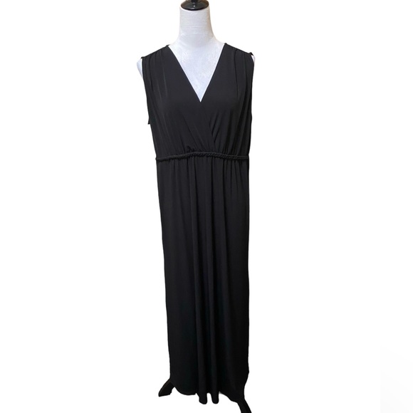 Philosophy Dresses & Skirts - NWOT Philosophy Sleeveless Jersey Maxi Dress